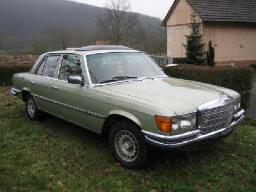 Alter Mercedes